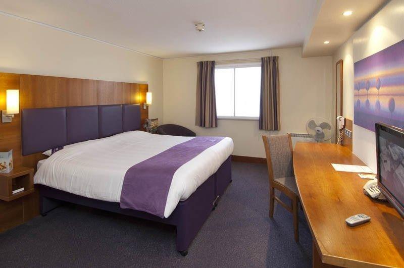 Premier Inn Liverpool Exterior foto